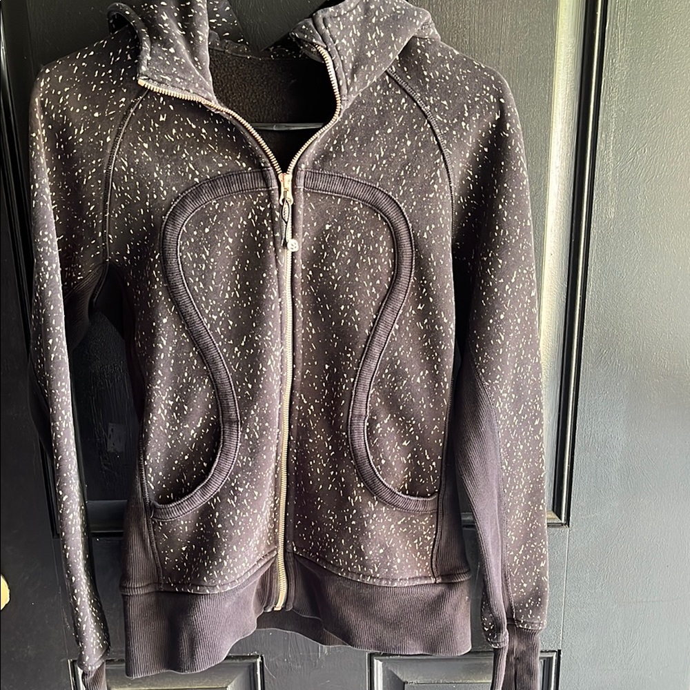 Lululemon Black and Tan Speckled Zip-Up Hoodie Size 4